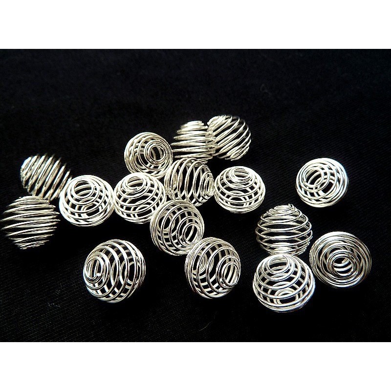 10 Perles Cage Spirale Ajourée Argentée 8x9mm