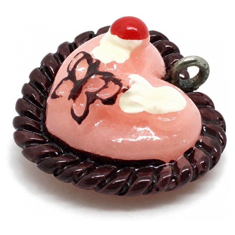 Breloque Gâteau à la Fraise Gourmandise Miniature en Résine 22x19mm
