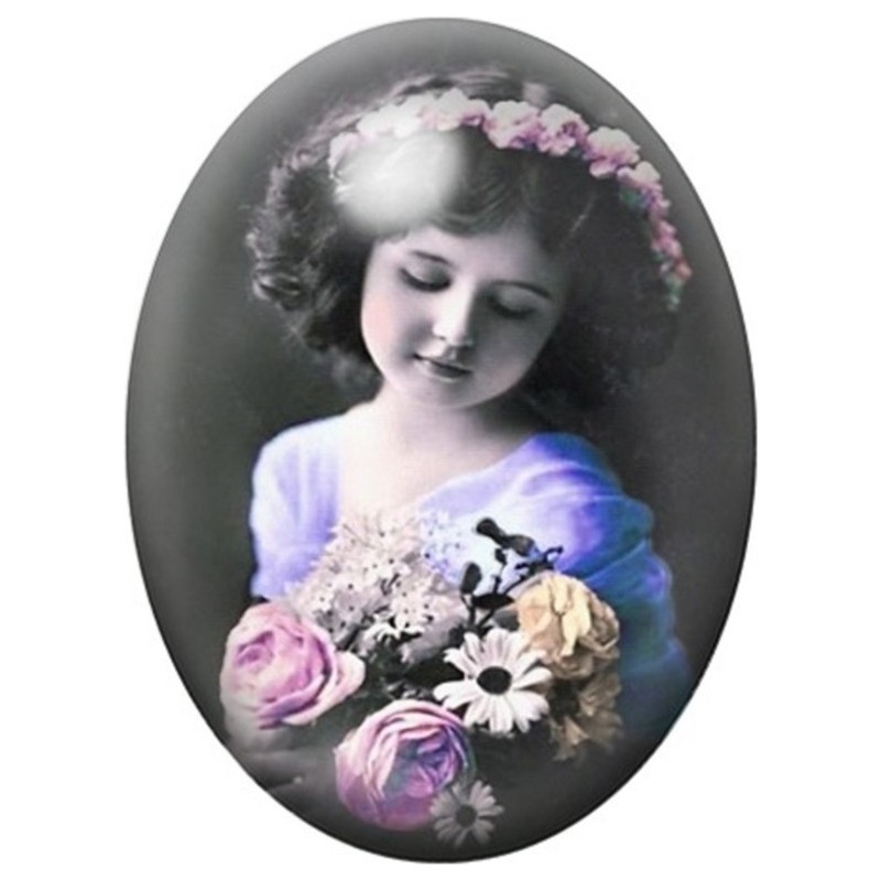 Cabochon en Verre Illustré Petite Fille au Bouquet Pastel 13x18, 18x25 ou 30x40mm