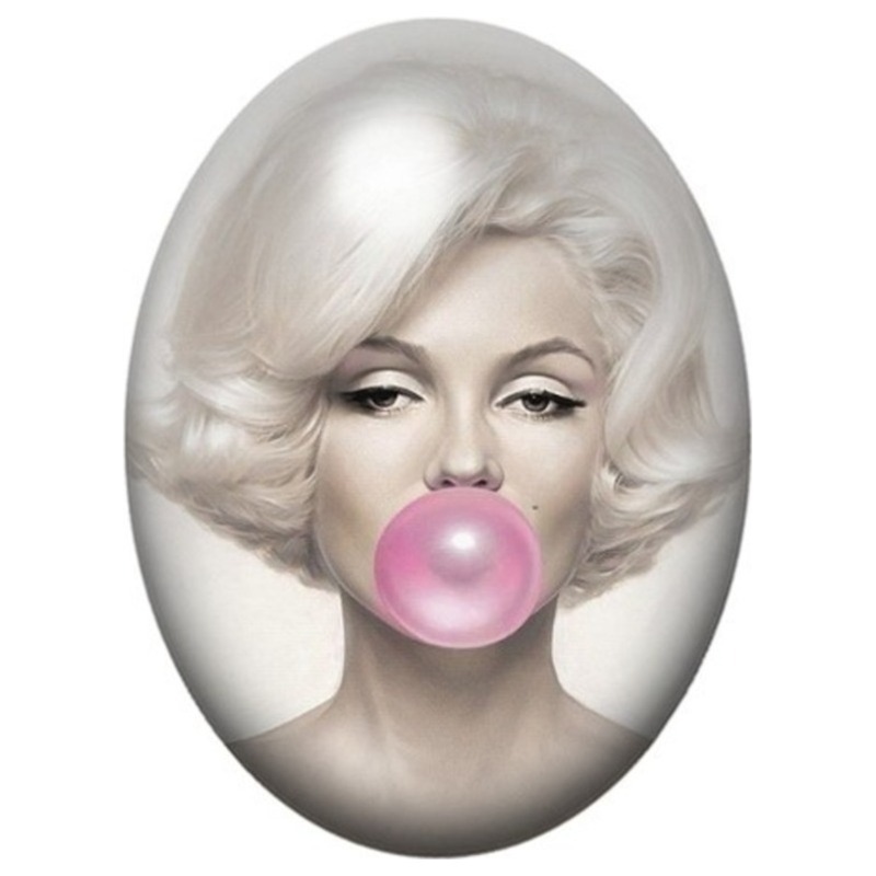 Cabochon en Verre Illustré Marilyn Monroe au Bubble Gum 13x18, 18x25 ou 30x40mm