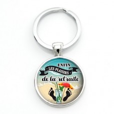 Porte-clé "Les Plaisirs de la Retraite" Cadeau Original Humour Retraite