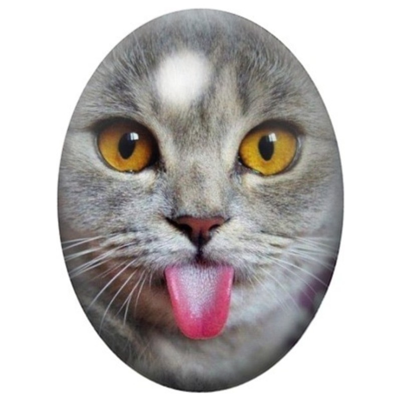 Cabochon en Verre Illustré Chat Gris à la Langue Rose 13x18, 18x25 ou 30x40mm