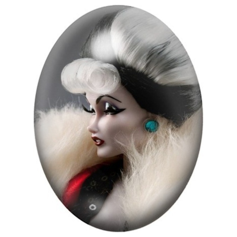 Cabochon en Verre Illustré Poupée Cruella en Noir et Blanc 13x18, 18x25 ou 30x40mm