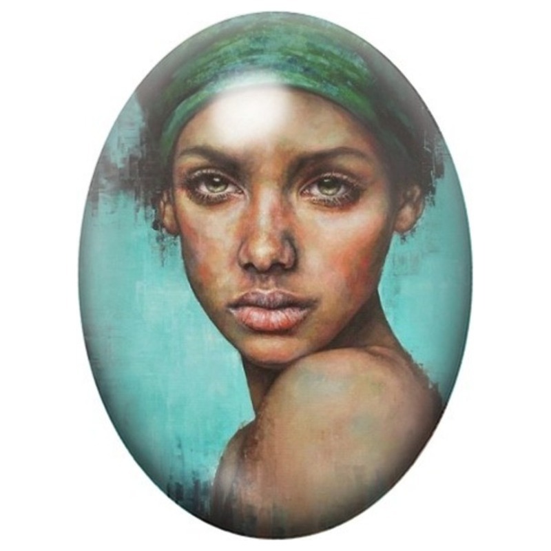 Cabochon en Verre Illustré Femme Métisse au Turban Vert 13x18, 18x25 ou 30x40mm