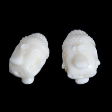 4 Perles Bouddha en Corail Synthétique Couleur Ivoire 16x11mm