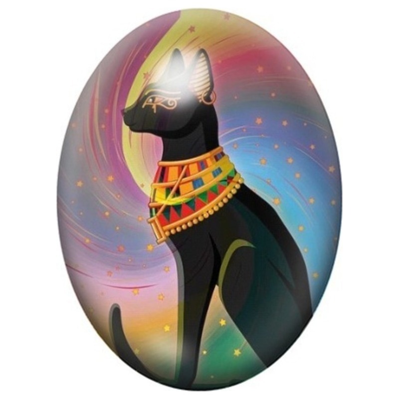 Cabochon en Verre Illustré Bastet Chat Noir au Collier Coloré 13x18, 18x25 ou 30x40mm