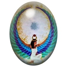 Cabochon en Verre Illustré Isis Ailée sous la Lune 13x18, 18x25 ou 30x40mm pour la création de bijoux fantaisie - DIY