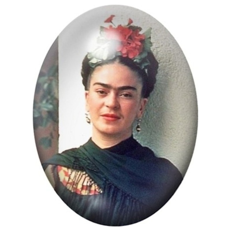 Cabochon en Verre Illustré Frida Kahlo Portrait Photographié aux Roses 13x18, 18x25 ou 30x40mm