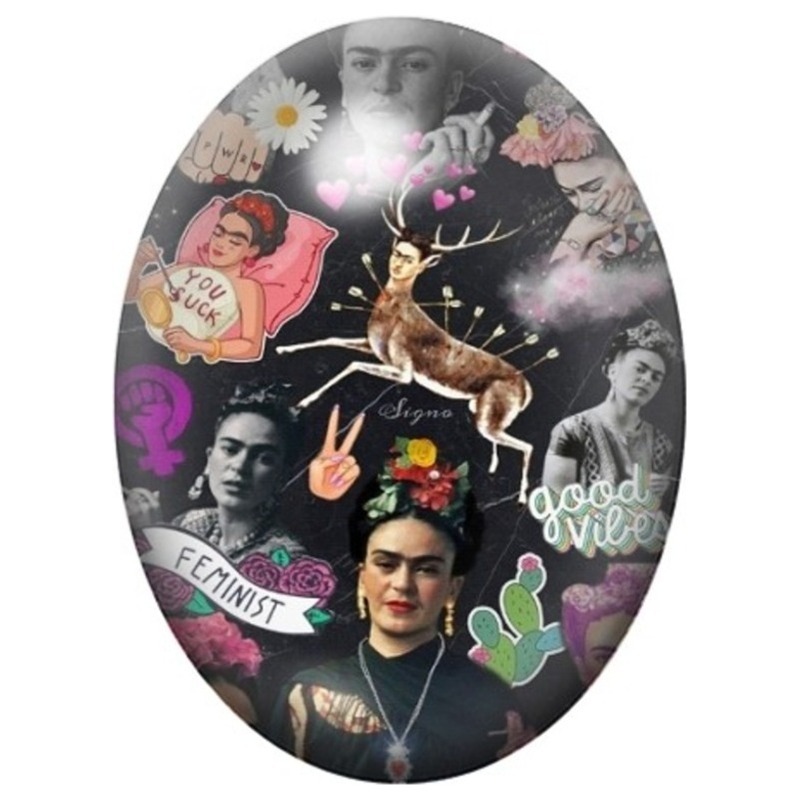 Cabochon en Verre Illustré Frida Kahlo Tableau Noir Symbolique 13x18, 18x25 ou 30x40mm