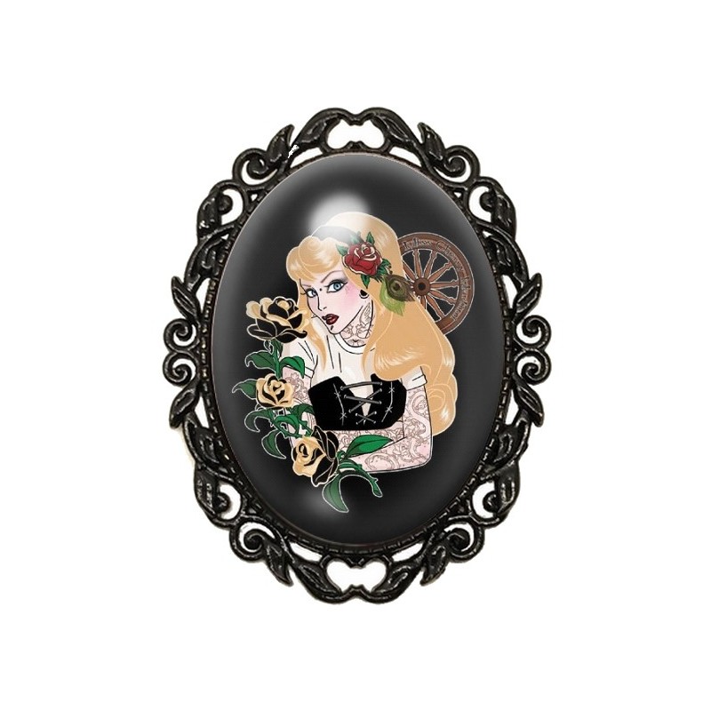 Broche Noire avec Cabochon en Verre Aurore Princesse Gothique