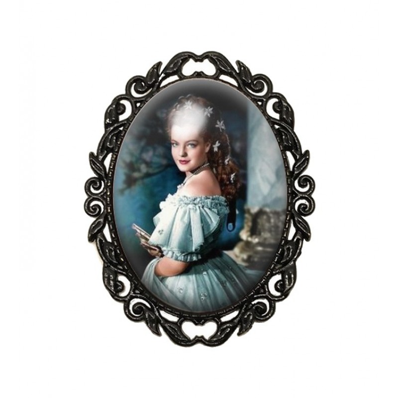 Broche Noire avec Cabochon en Verre Sissi