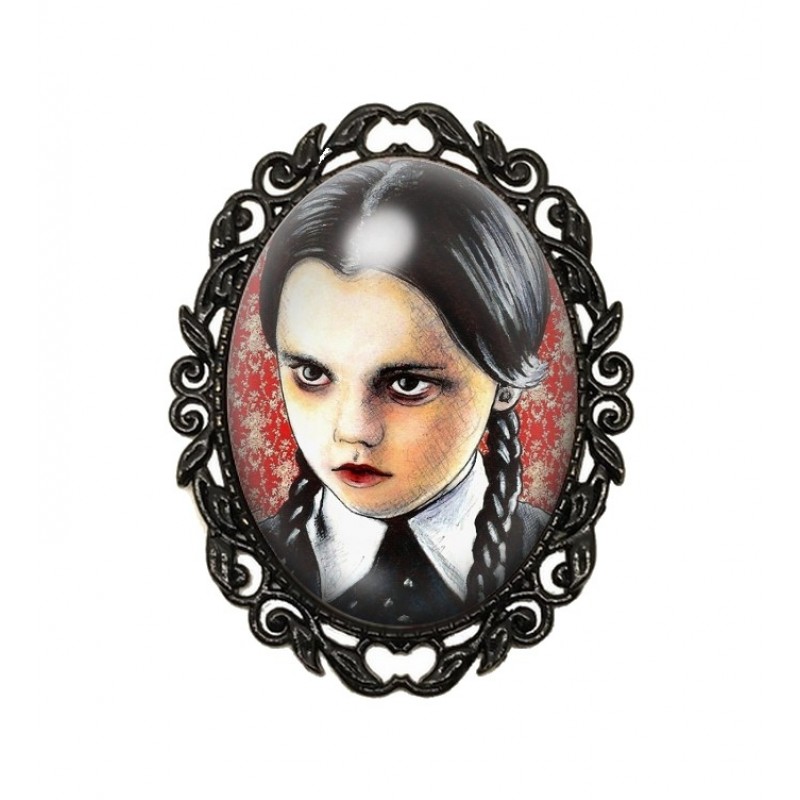 Broche Noire avec Cabochon en Verre Mercredi Gothique