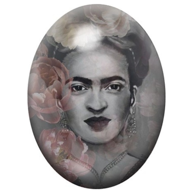 Cabochon en Verre Illustré Frida Kahlo aux Roses en Noir et Blanc 13x18, 18x25 ou 30x40mm
