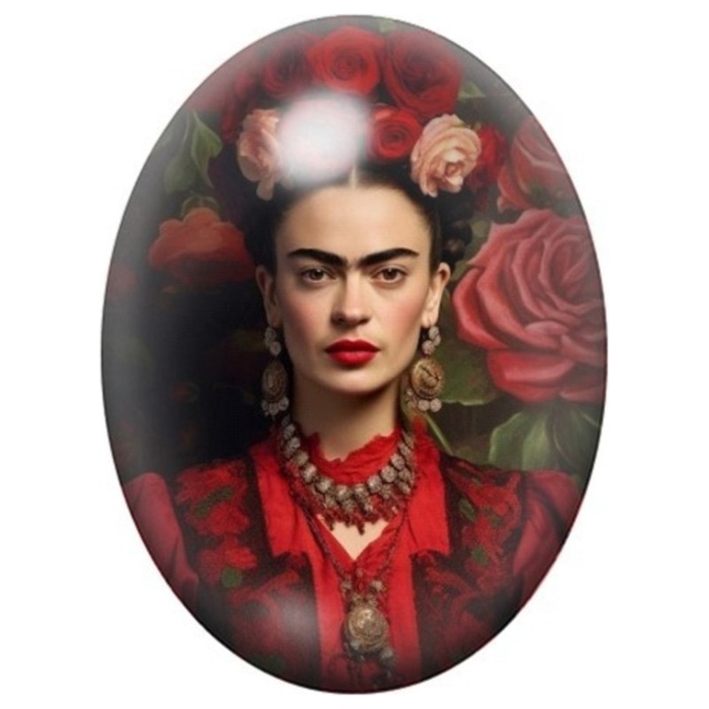 Cabochon en Verre Illustré Frida Kahlo en Robe Rouge aux Roses 13x18, 18x25 ou 30x40mm