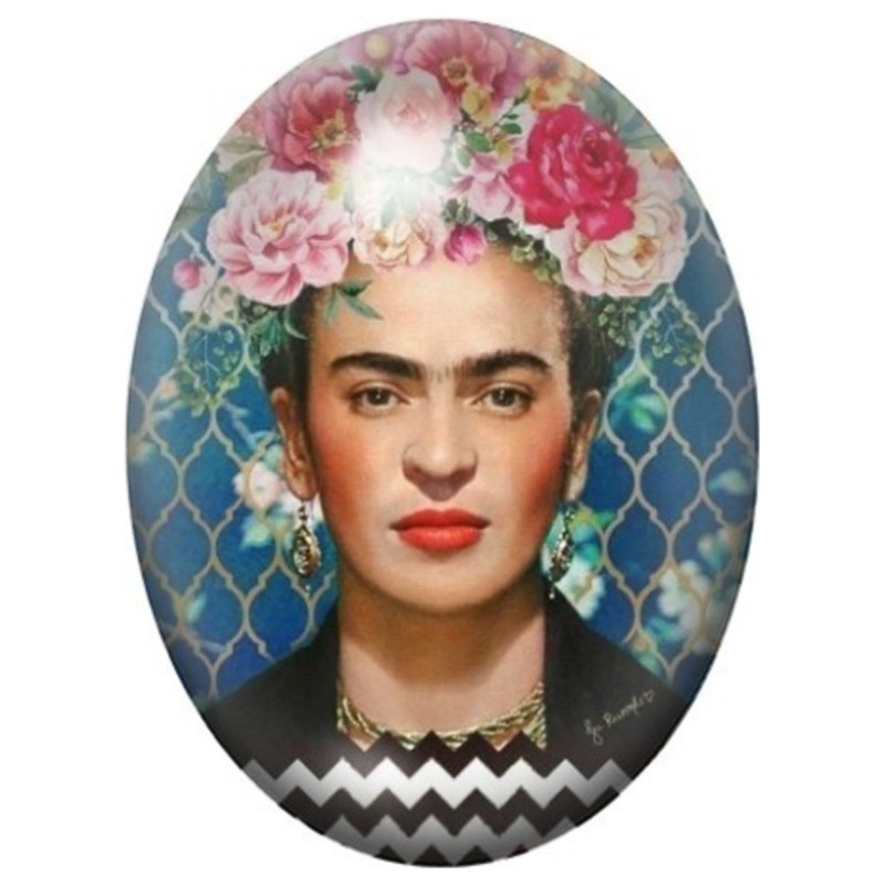 Cabochon en Verre Illustré Frida Kahlo aux Roses sur Fond Bleu Ornemental 13x18, 18x25 ou 30x40mm