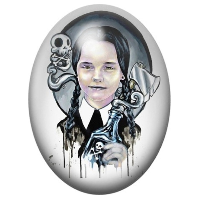 Cabochon en Verre Illustré Mercredi Addams en Collage Gothique 13x18, 18x25 ou 30x40mm