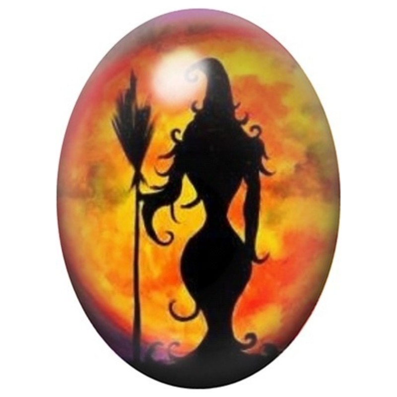 Cabochon en Verre Illustré Silhouette de Sorcière au Bâton sur Fond Orange 13x18, 18x25 ou 30x40mm