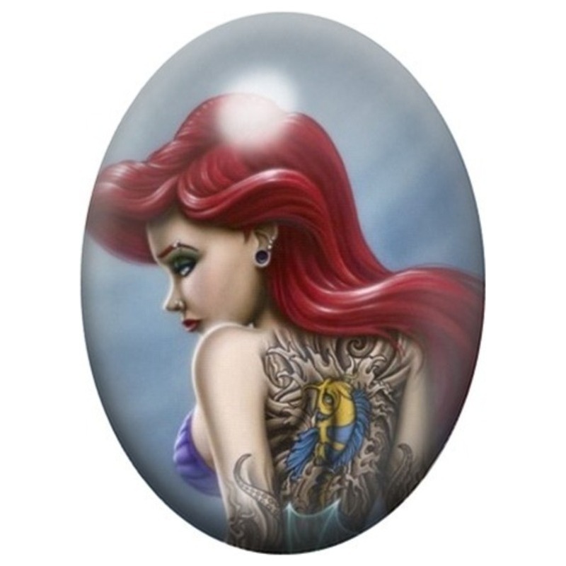 Cabochon en Verre Illustré Ariel Tatouée en Portrait de Profil 13x18, 18x25 ou 30x40mm