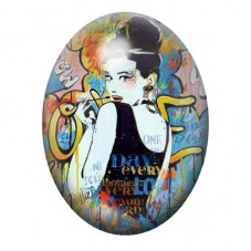 Cabochon en Verre Illustré Femme Élégante en Graffiti Coloré 13x18, 18x25 ou 30x40mm pour la création de bijoux fantaisie - DIY