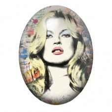 Cabochon en Verre Illustré Femme Blonde en Portrait Pop Art 13x18, 18x25 ou 30x40mm pour la création de bijoux fantaisie - DIY