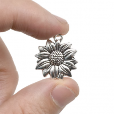 4 Breloques Fleur Tournesol Métal Argenté 21x19mm