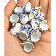 1 Mini Tasse en Céramique Fleurs Bleues et Dorure 16x11mm