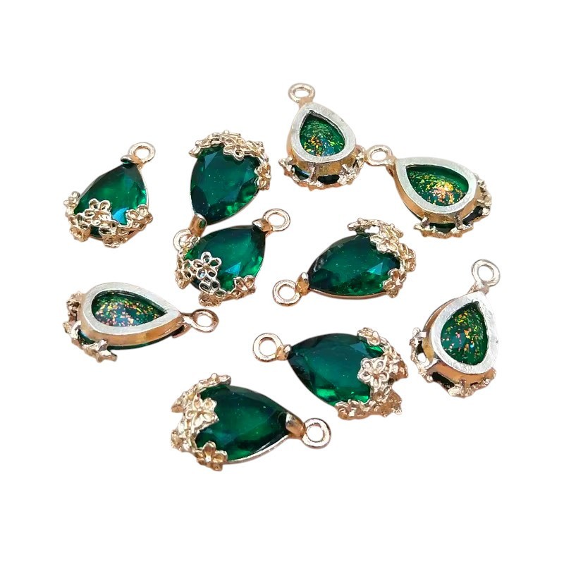 2 Breloques Goutte en Verre Vert Émeraude Métal Doré 21x13mm