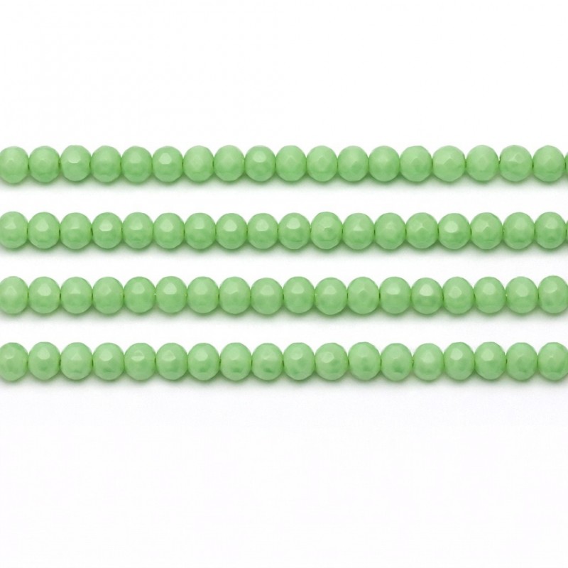 125 Perles à Facettes en Verre Vert 4mm