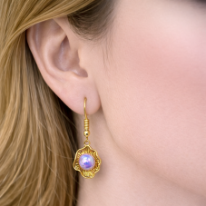 Breloque Coquillage avec Perle d'Imitation en Acier Inoxydable Doré 18x13mm