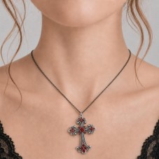 Breloque Pendentif Croix Argentée Strass Rouge Gothique 68x45mm