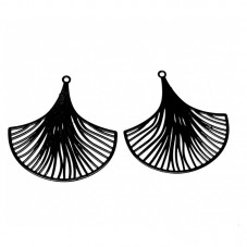 Breloque Pendentif Fleur Noire Estampe Filigrane Ajouré 32x30mm pour la Création de Bijoux Fantaisie - DIY