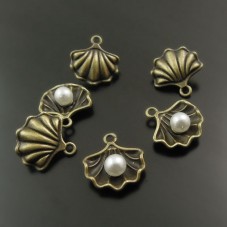 4 Breloques Coquillage Perle Bronze 15mm