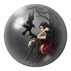 Cabochon en Verre Illustré Femme Gothique avec un Corbeau 12 à 25mm pour la Création de Bijoux Fantaisie - DIY