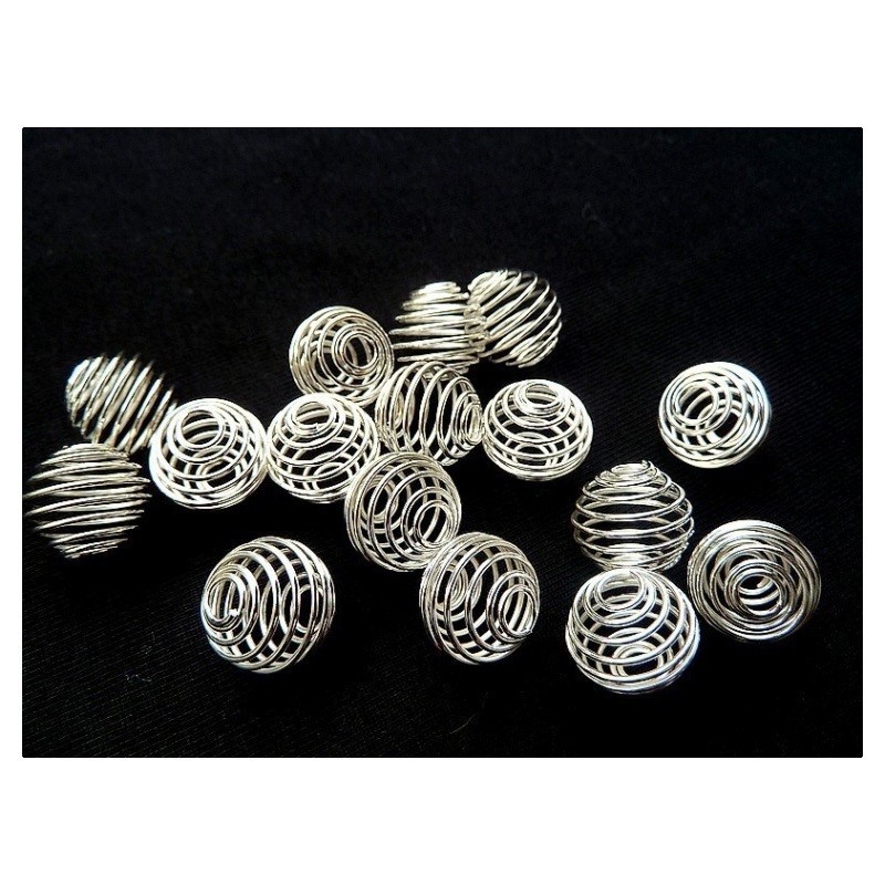10 Perles Cage Spirale Ajourée Argentée 8x9mm