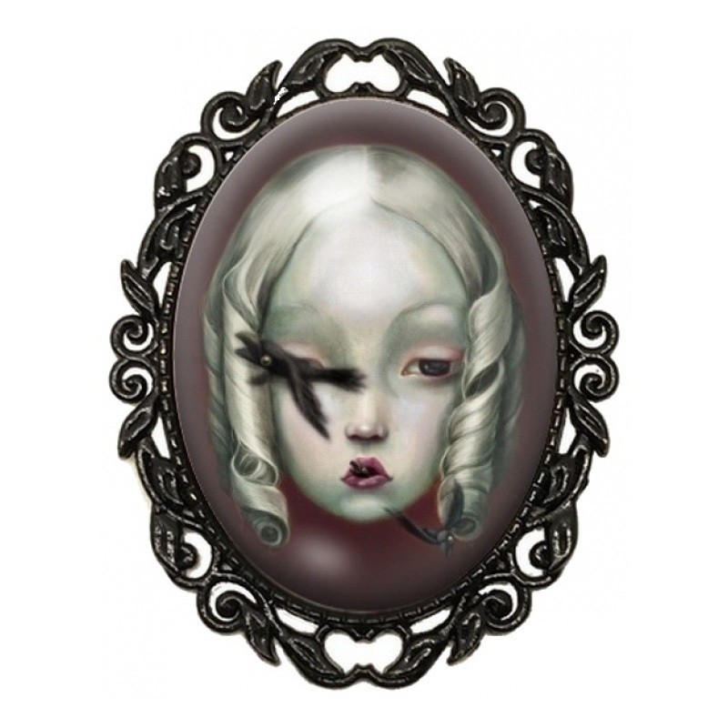 Broche Noire avec Cabochon en Verre Visage Pâle aux Papillons Noirs