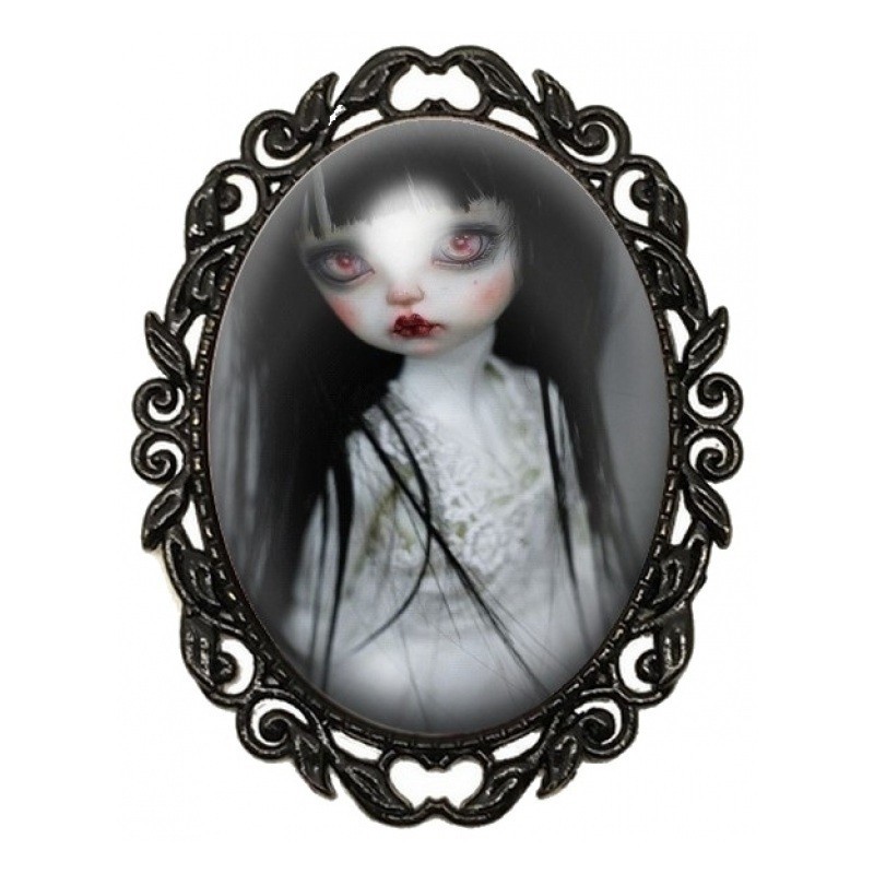 Broche Noire avec Cabochon en Verre Poupée Gothique