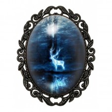 Broche Noire avec Cabochon en Verre Cerf Patronus Lumineux dans la Forêt pour la Création de Bijoux Fantaisie - DIY