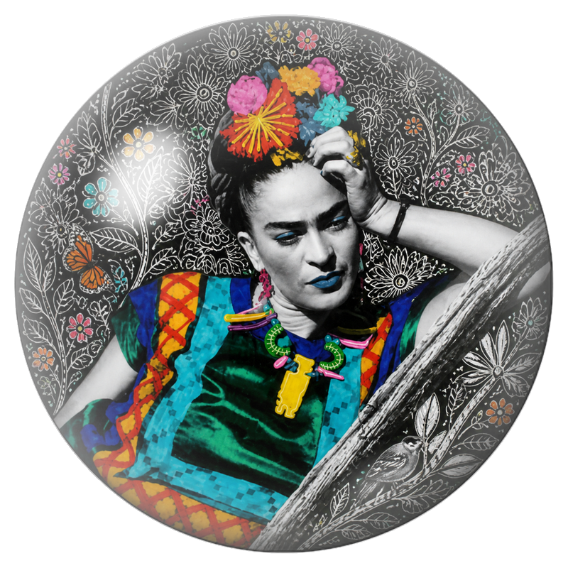 Cabochon en Verre Illustré Frida Songeuse à l’Arbre Fleuri 12 à 25mm