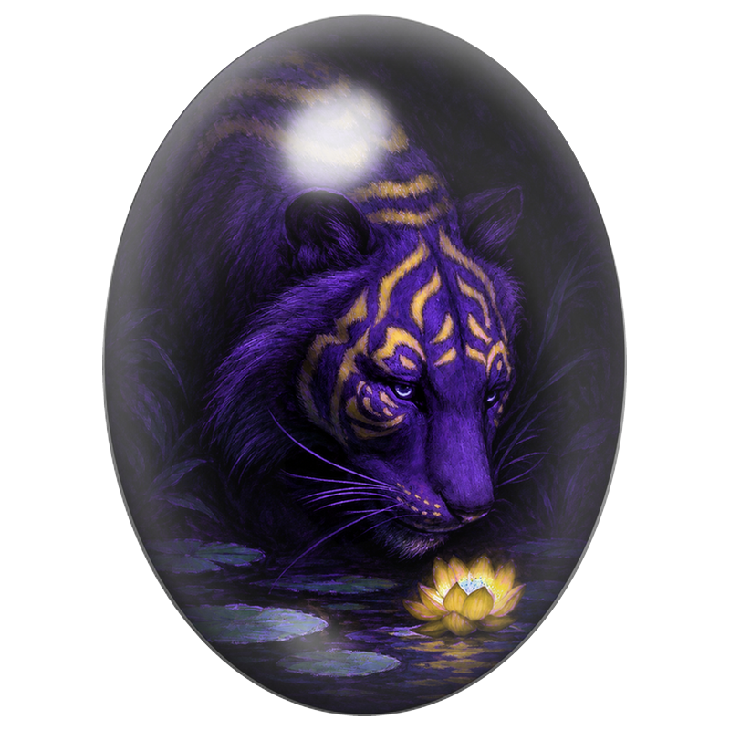 Cabochon en Verre Illustré Panthère Violette au Lotus Lumineux 13x18, 18x25 ou 30x40mm