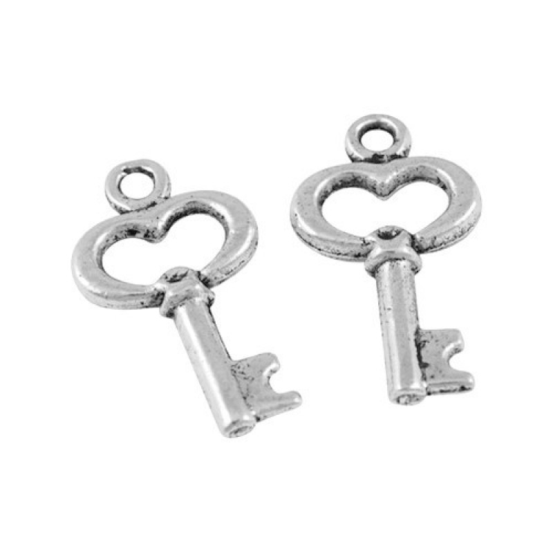 10 Breloques Clé Cœur Argentée Thème Alice au Pays des Merveilles 15,5x9mm