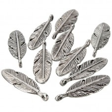 5 Breloques Plume Argentée 30x9mm